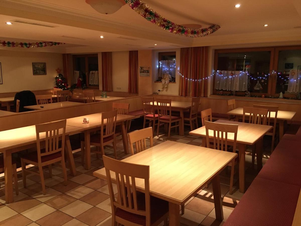 Gassnerwirt Radfeld Otel Dış mekan fotoğraf